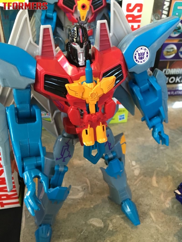 SDCC2016   Hasbro Breakfast Event Robots In Disguise Gallery With 3 Step Bisk Power Surge Starscream Paralon & More  (11 of 20)